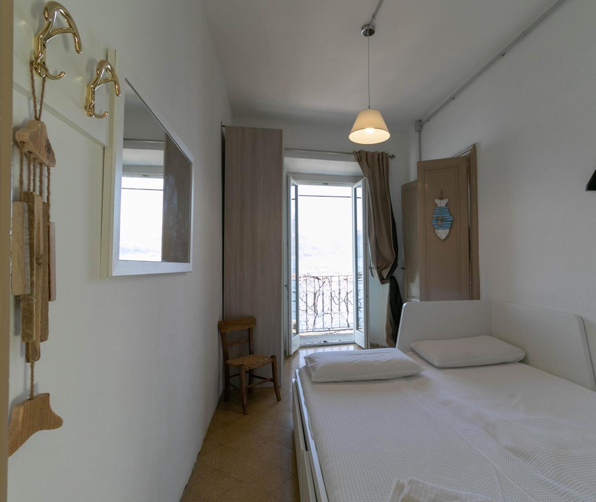 Welcomely - Casa Margherita Varenna Bagian luar foto