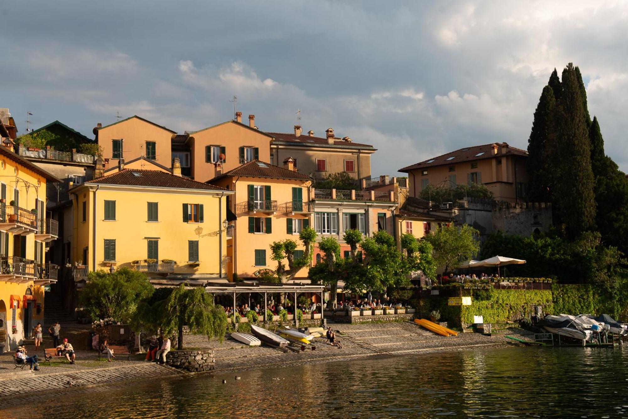 Welcomely - Casa Margherita Varenna Bagian luar foto